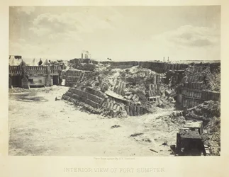 Sisäkuva Fort Sumpterista, 1866.
