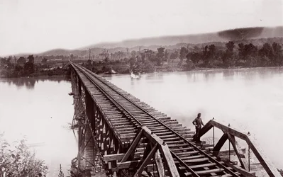 Tennessee River Bridgeportissa, n. 1864.