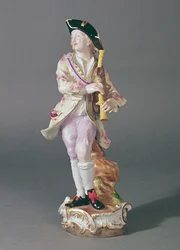 Figuuri pylväästä putkilla, Meissen, n. 1850 (keraaminen)