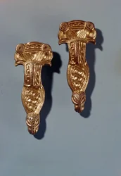 Thueringer Fibulas lintujen päillä, Stoessen, C06th:n ensimmäinen puolisko, (kulta)