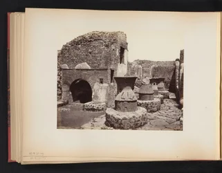 Leipomon rauniot Pompejissa Casa di fornai Pompei (otsikko esineessä)