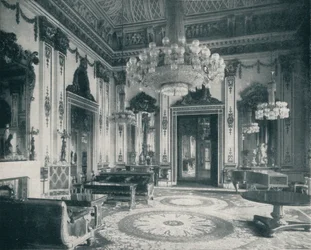 Valkoinen salonki Buckinghamin palatsissa, 1899, 1901