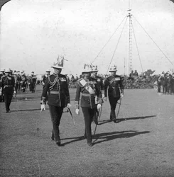 King George V 1865-1936 prikaatikenraali Sir R Grimstonin kanssa, Delhi, Intia, 1912.