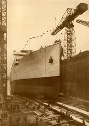 "Motor Liner Carnarvonin linna, vuodelta 1930.