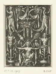 Pintakoristelu groteskeilla