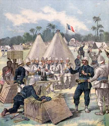 Ranskalaiset sotilaat avaamassa uudenvuoden lahjapakkauksia Dahomeyssa, Afrikassa, 1892