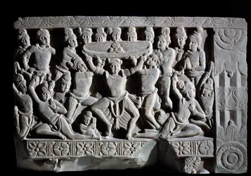 Turbaanin jumalointi (reliefifragmentti, 225-325)