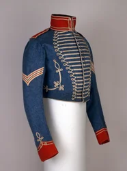 Intian aliupsion lyhyt, täysmekkoinen frogged takki, 6th Bengal Light Cavalry, 1825 noin
