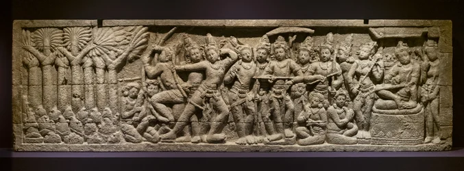 Jousiammunta testi. Indonesia, Java, Boroduru. 1800-luvun loppu