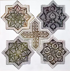 Viisi laatta, Kashan, Iran (kullanruskealla kiiltävällä koristeltu kivitahna)