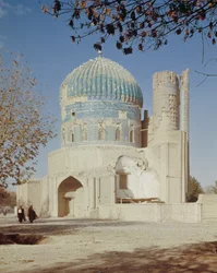Khoja Abu Nasir Parsan moskeijat