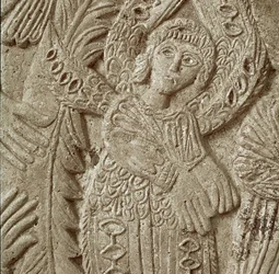 Yksityiskohta kirjasta "Christ in Majesty" (kivi)