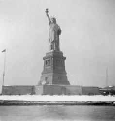 Vapaudenpatsas, New York City, USA, 1900-luku