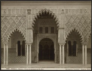 Alcázar, ovi maurilaisten kuninkaiden makuuhuoneeseen