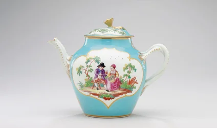 Worcester teekannu ja kansi, n. 1770