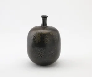 Pullo, Imbe, Okayaman prefektuuri, Edo-kausi, 1700-1800-luku (keraaminen)