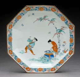 Kahdeksankulmainen astia, jossa on kohtaus, joka havainnollistaa Keittotasoa kaivon tarinassa, Kakiemon-tavarat, n. 1700 (keramiikka, jossa on overglaze emalit)