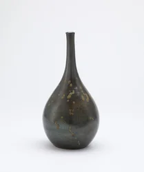 Sakepullo, Imbe, Okayaman prefektuuri, Edo-kausi, 1600-luvun loppu - 1700-luvun alku (kivitavara punaisella lippaalla ja puutuhkalasite)