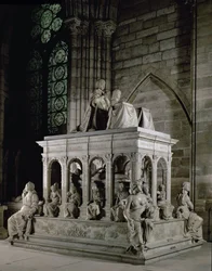 Ludvig XII:n (1462-1515) ja Bretagnen Annen (1477-1514) hauta (marmori).