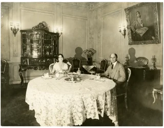 Michael Fokine ja hänen vaimonsa Fokina, n. 1926-36 (gelatiinihopeakuva)