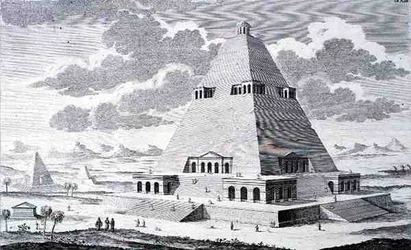 Pyramidi Theban ulkopuolella Egyptissä, "Historiallisen arkkitehtuurin suunnittelu"