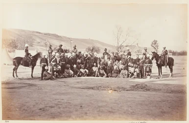?Apulaiskenraaliadjutantti, provost-marsalkka ja esikunta?, 1879 noin