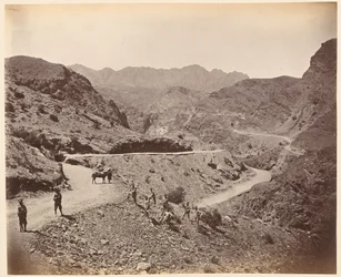 Landi Kotal Pass näyttää kuningattaren omien Madras Sappers and Minersin rakentaman tien, noin 1878