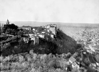 Näkymä Alhambralle, Granada, Espanja, 1893.