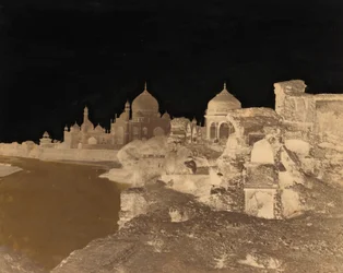 Taj Mahal idästä,c. 1858-1862 (kuva)