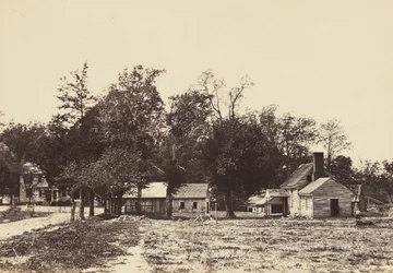 Mechanicsville, Virginia, huhtikuu 1865 (albumiinipainatus kiinnitetty kudospaperille)