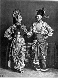 Kiina, 2 näyttelijää (mies) tanssii, n.1870 (kuva)