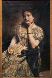 Naisen muotokuva