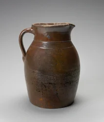 Kannu, c. 1873-1900 (liukulasitettu kivitavara)