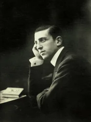 Muotokuva Henry Bernsteinista, noin 1910 (kuva)