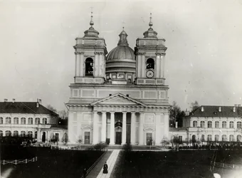 Pyhän Aleksanteri Nevski Lavran kolminaisuuden katedraali Pietarissa, 1910-luku