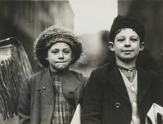 Newsies, Newark, New Jersey, joulukuu 1909 (gelatiinihopeaprintti)