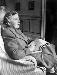 Agatha Christie, englantilainen rikoskirjailija, 9. maaliskuuta 1946