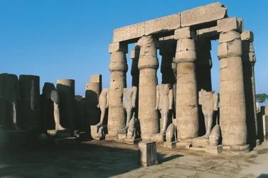 Egypti - Muinainen Thebes (UNESCOn maailmanperintöluettelo