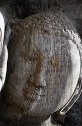 Sri Lanka, Polonnaruwan muinainen kaupunki, Gal Vihara, makuuasennossa Buddha-patsas