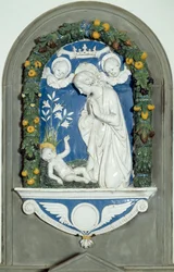 Luca della Robbian (1400-1482) 1400-luvun Vernan pyhäkkö, Italiassa sijaitseva Neitsyt lasta palvomassa.