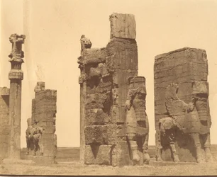 15 [Kaikkien kansojen portti, Persepolis, Fars], 1840-60-luvut.