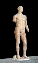 Sikyonilaisen Lysippoksen (395-305 eKr.) Agias-veistos, 355 eKr., Delfoin museo, Kreikka