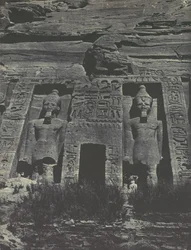 Nubia. Ibsamboul. Hathorin Speosin sisäänkäynti, 1850.