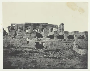 Karnakin palatsi, Hypostyle Hallin eteläinen sisäänkäynti, Thebes, 184951, painettu 1852.