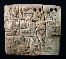 Varhainen kuvakirjoituksellinen nuolenpääkirjoitustaulu, Mesopotamia, Uruk, noin 3100-2900 eKr.