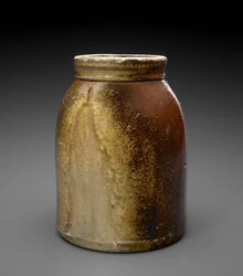 Jar, c. 1881-1892 (liukulasitettu kivitavara)