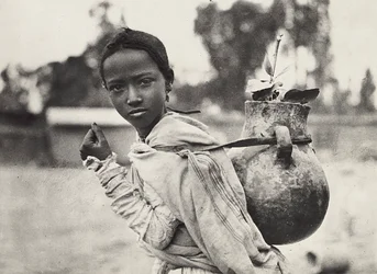 "Imperiumin rakentaminen" fasistisella aikakaudella: Abessinian tyttö, 5.9.1936 (m/v kuva)