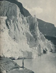 "Tumbleva jäätikkö ja Berg-järvi Kanadan korkeimmalla vuorella", vuodelta 1935