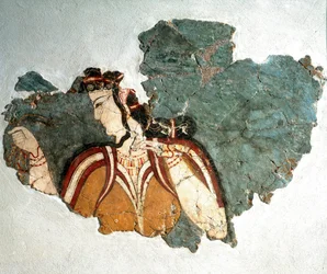 Mykeneläinen taide: ”Mykenen nainen”. Akropoliin yksityistalosta peräisin oleva kurtisaania esittävä fresko. 13. vuosisata eKr. Kansallinen arkeologinen museo, Ateena (inv. 11670)