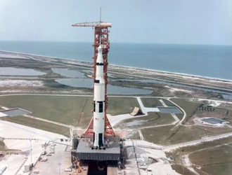 Apollo 15 laukaisualustalla Kennedy Space Centerissä, Floridassa, Yhdysvalloissa, 1971.